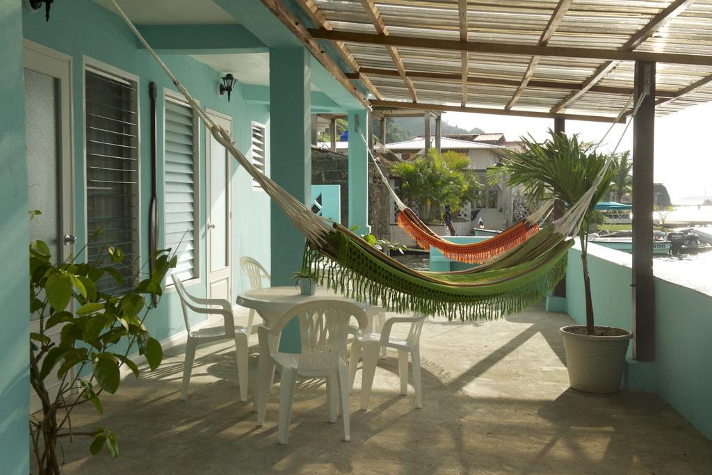 Casa Del Rayo Verde Hotelito Solidario Portobelo Chambre photo