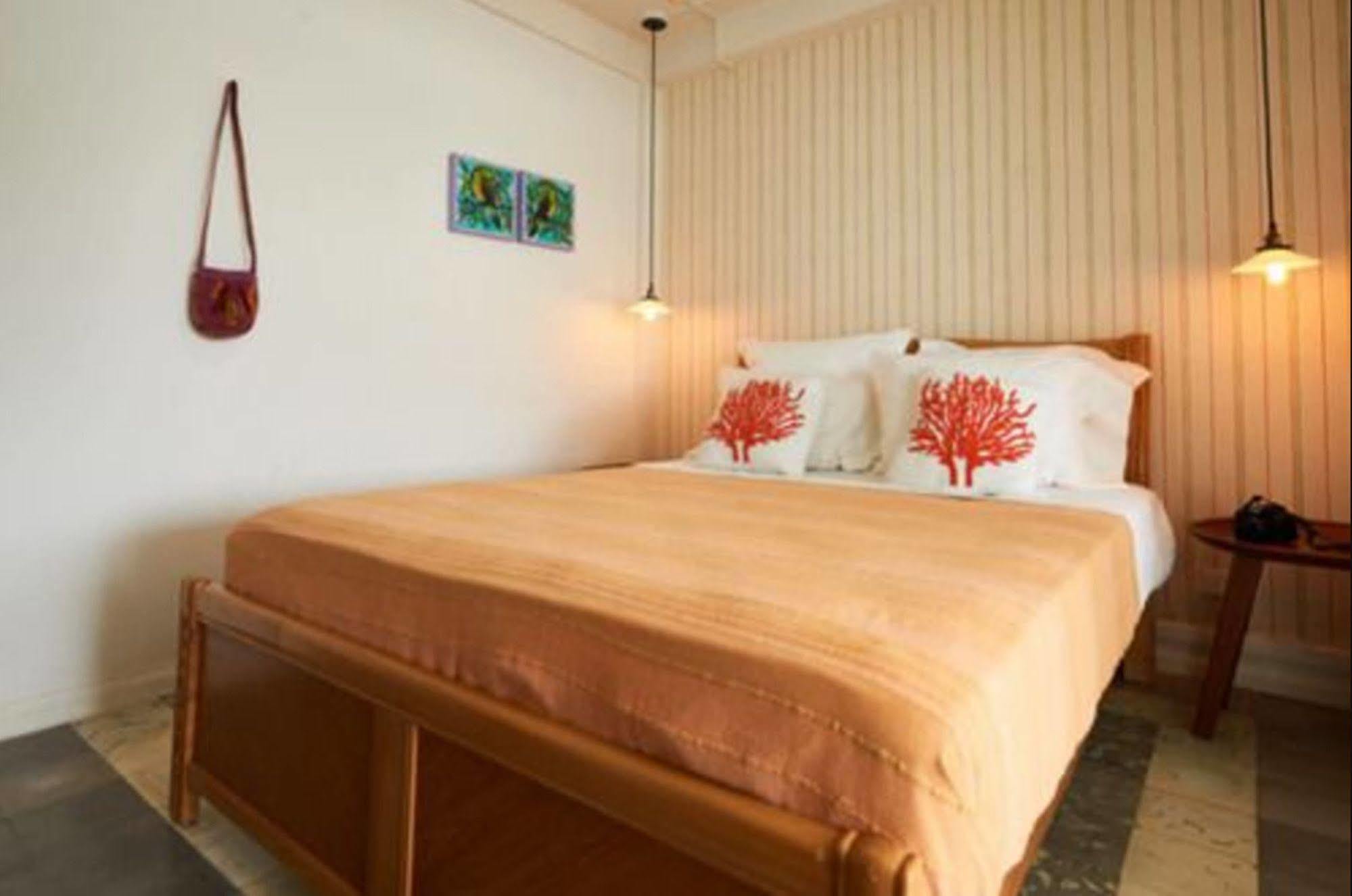 Casa Del Rayo Verde Hotelito Solidario Portobelo Extérieur photo