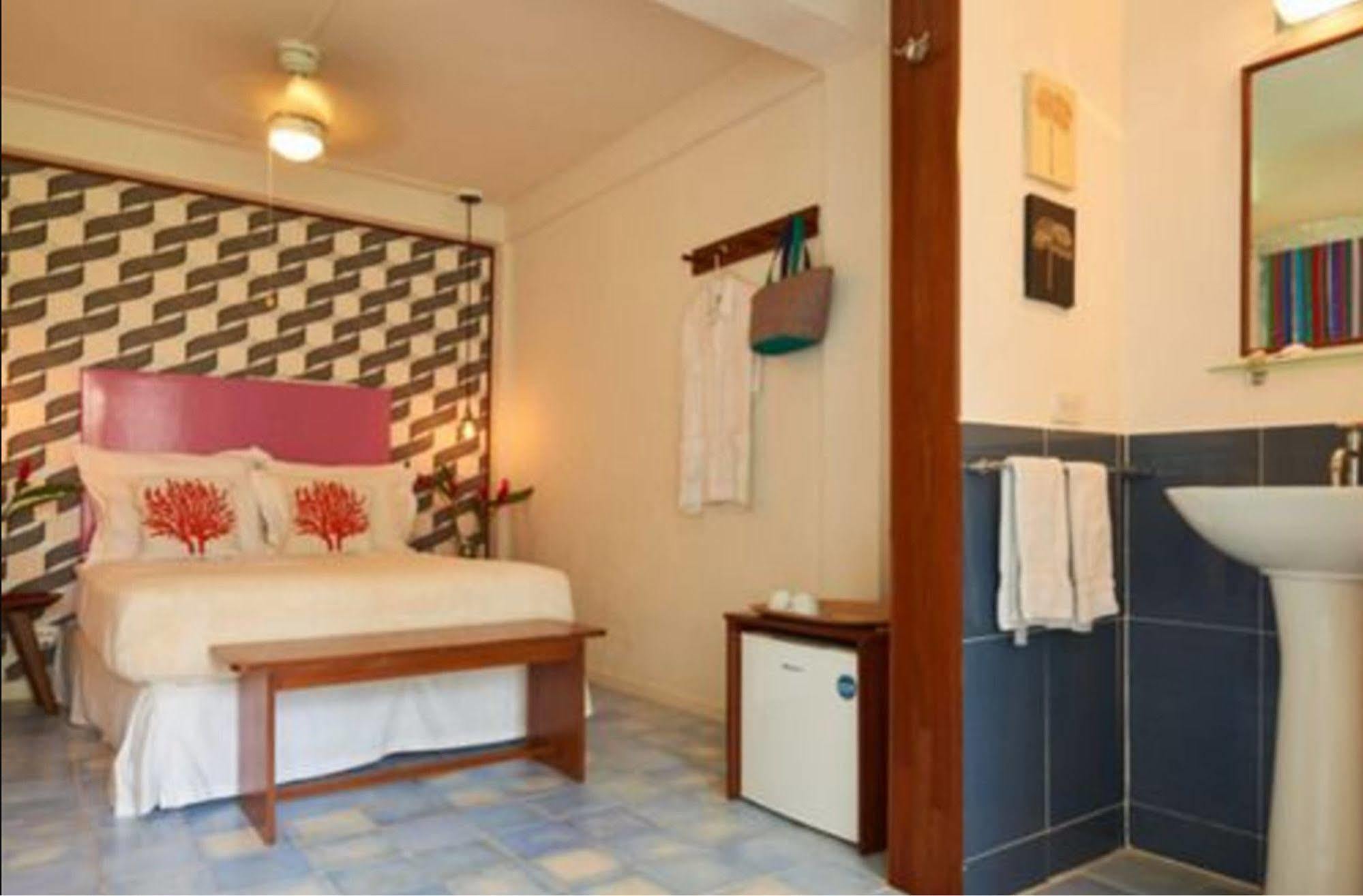 Casa Del Rayo Verde Hotelito Solidario Portobelo Extérieur photo